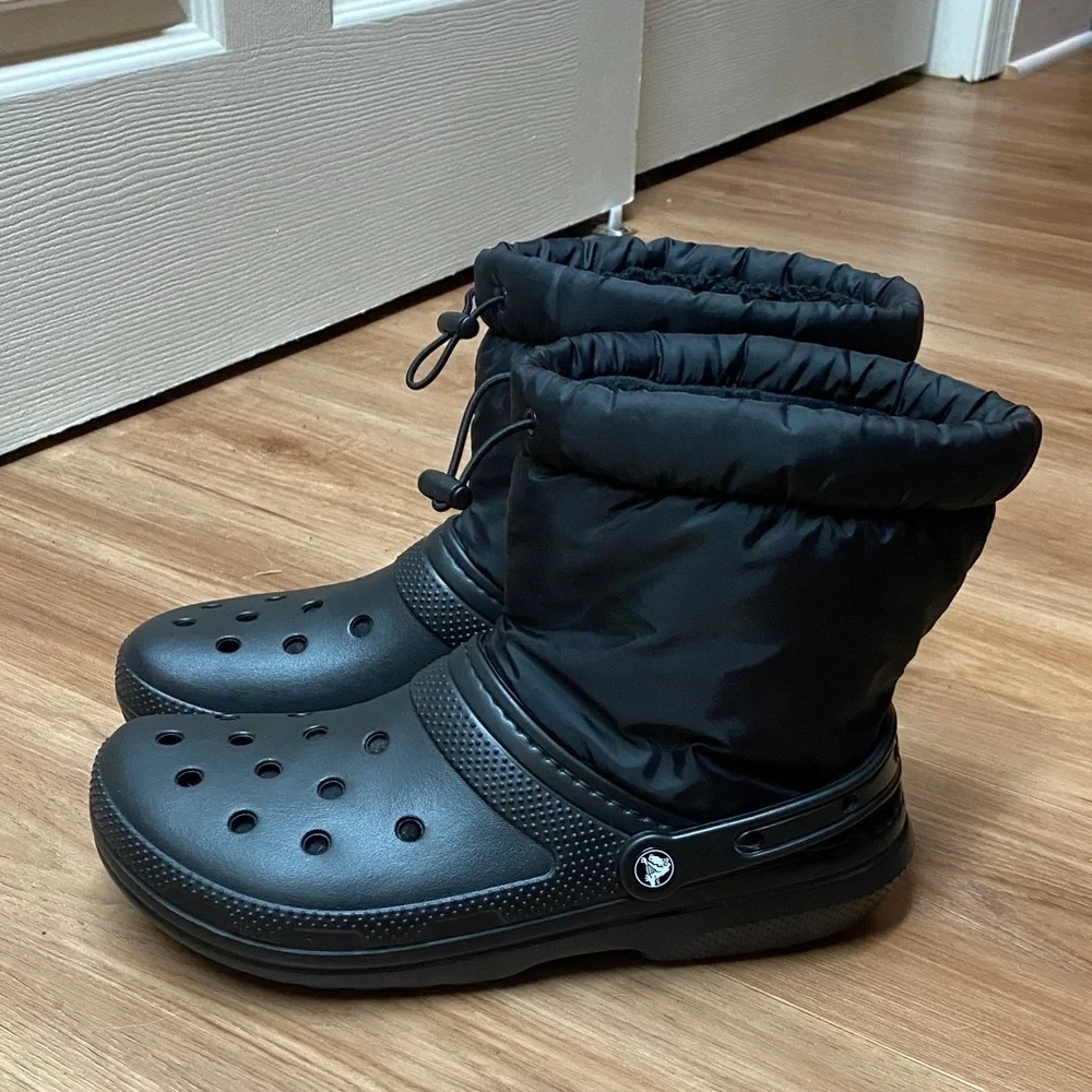 CROCS Classic Lined Neo Puff Men's Black Rain & Snow Boots Size 10